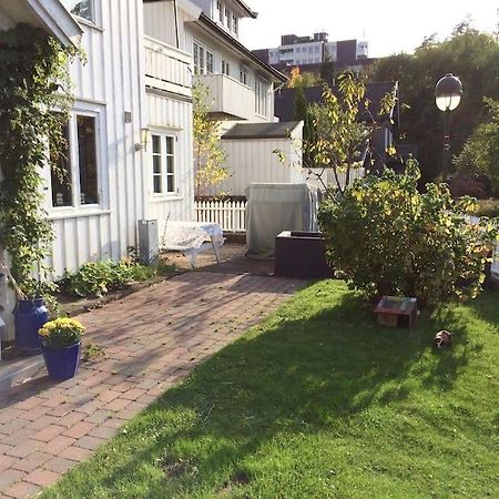 Cosy Flat For 4 Persons Apartment Kristiansand Bagian luar foto